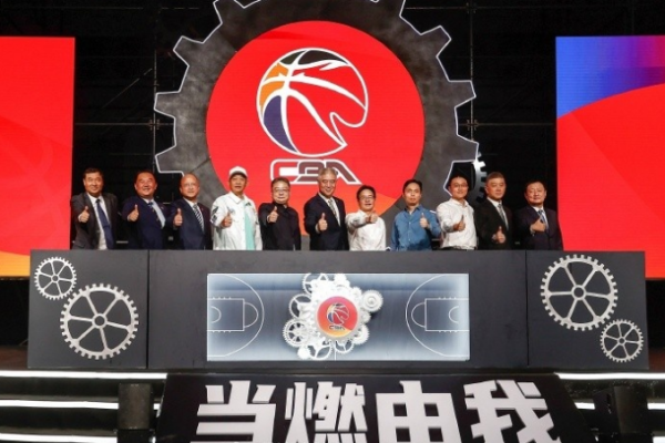 聚合财富 CBA重大改革：每节10分钟5犯毕业+外援仍4节7人次 舆论褒贬不一